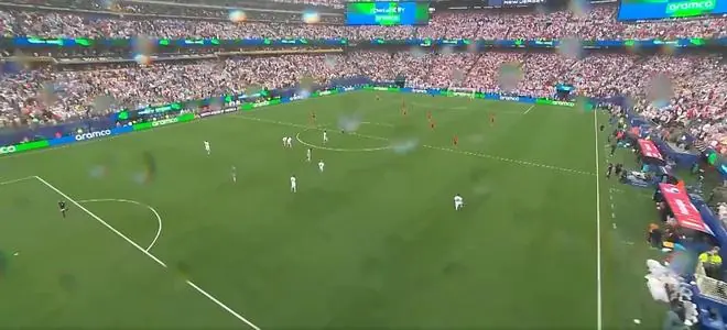 半场：英格兰0-0巴拿马，拉什福德任意球偏出，萨卡射门被扑