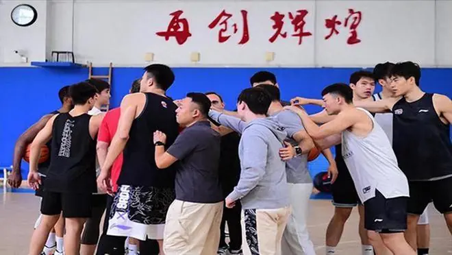正式官宣！前辽篮潜力球员告别离队，真正原因曝光，未来值得期待
