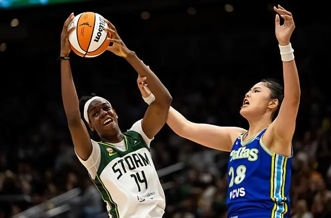 砍10分+正负值第1！中国女篮2米01王牌闪耀WNBA：化身黄金替补