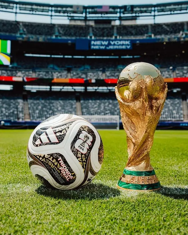 阿迪达斯2026世界杯决赛用球